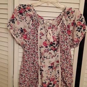 Used Dress Barn Floral Top